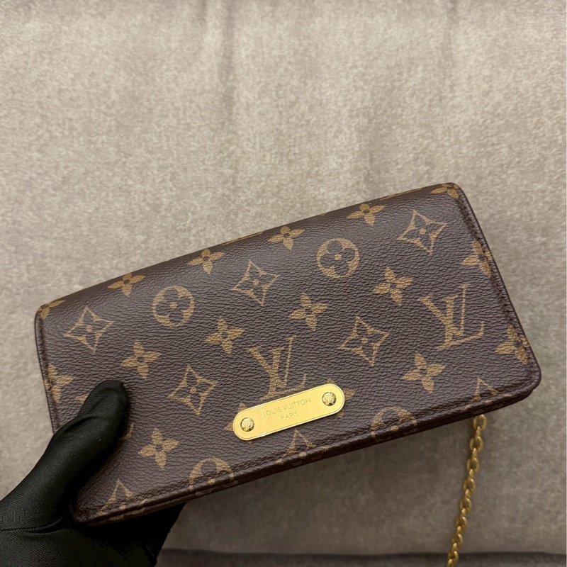 LV lily Woc-4
