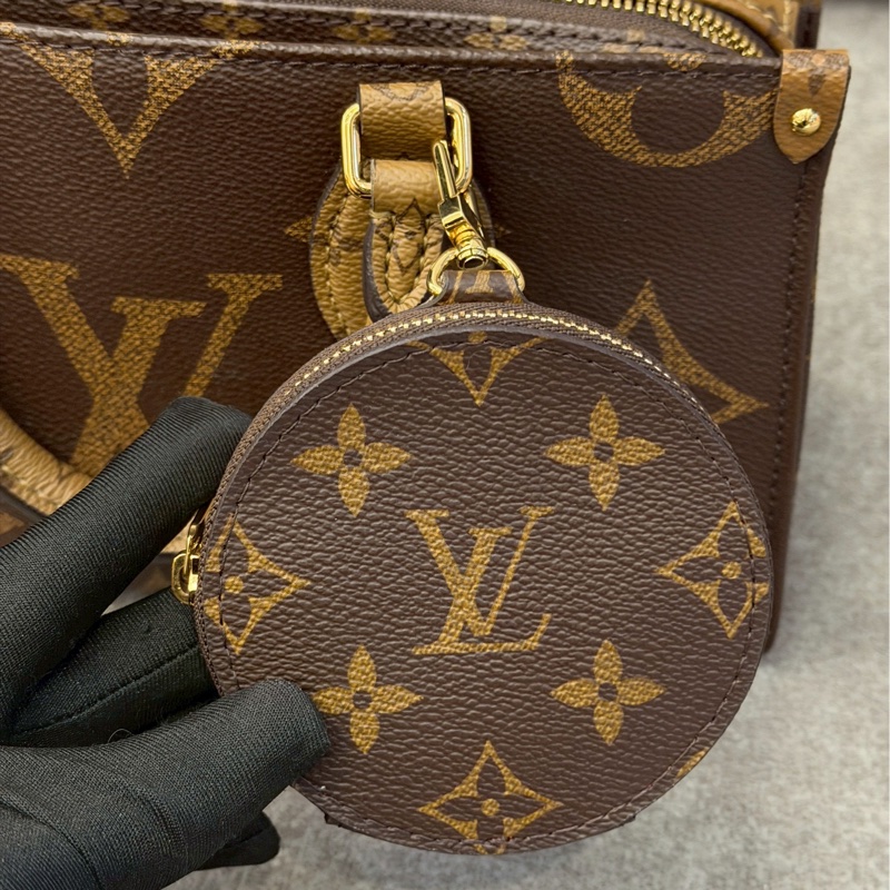 LV on the go 橫版-9