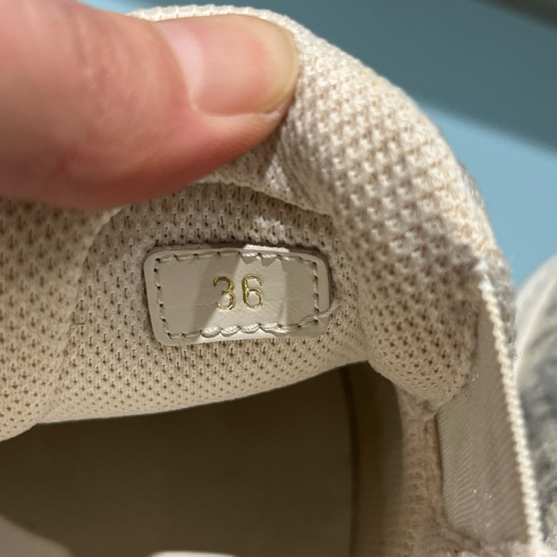 【dior】最新款灰色織物低幫時尚板鞋 36碼-4