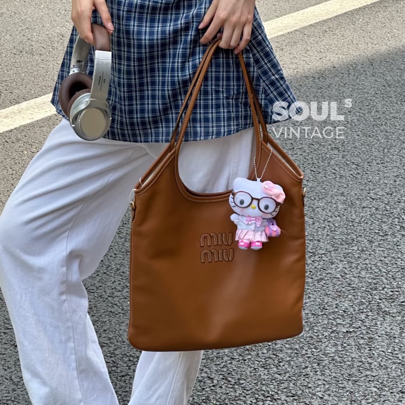 Miu系千金風😍超限量低價❤️‍🔥Miumiu繆繆焦糖色中號ivy手提包肩背包托特包-6