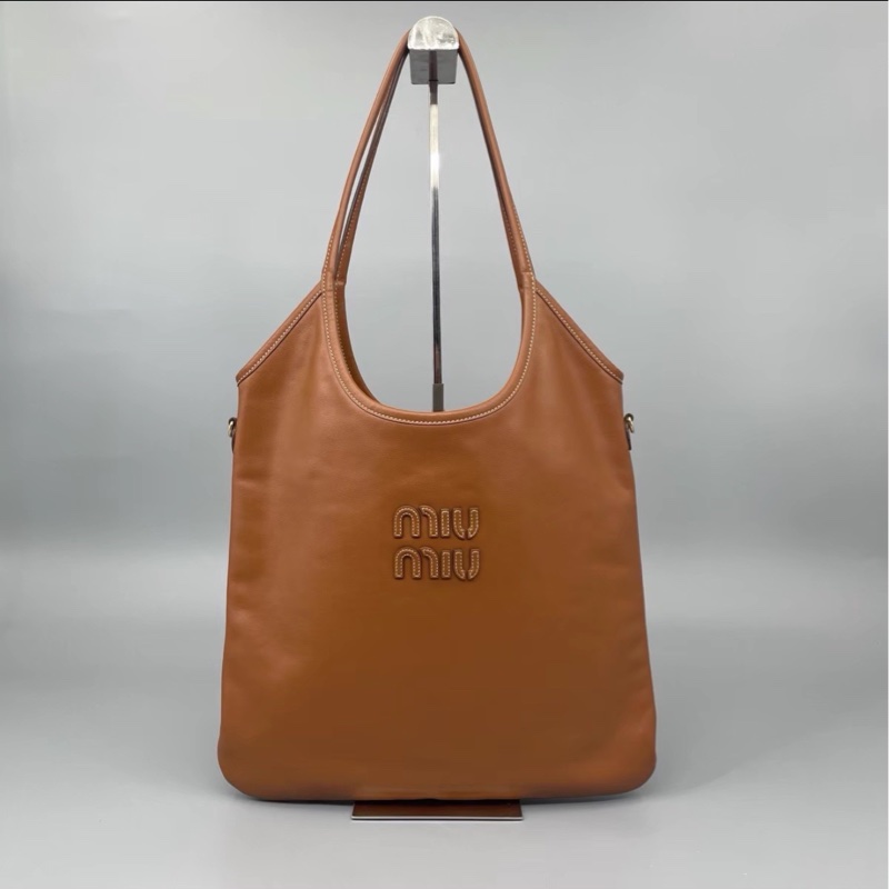 Miu系千金風😍超限量低價❤️‍🔥Miumiu繆繆焦糖色中號ivy手提包肩背包托特包-10