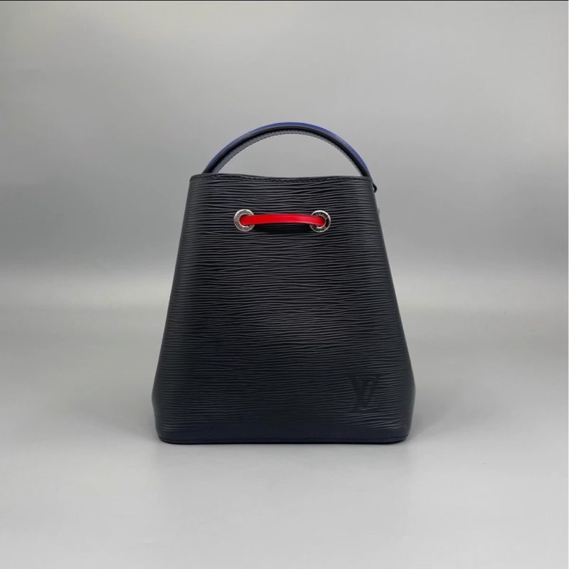 質感上線💎99新🆕Lv路易威登拼色水波紋水桶BB手提斜挎單肩包-8