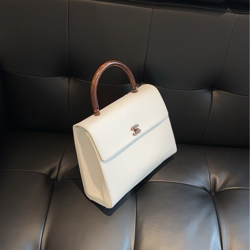 ✨Chanel 木質手柄Kelly 奢華與優雅的完美碰撞🤍-3