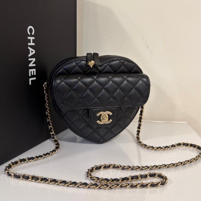 #超稀有釋出🔥 #甜甜割愛💰 香奈兒黑金愛心包 芯片款 #情人節必備禮物💝-1