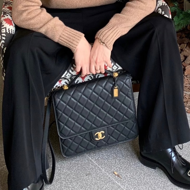 香奈兒絕版22K荔枝牛皮書包後背包(男女都可以)-5