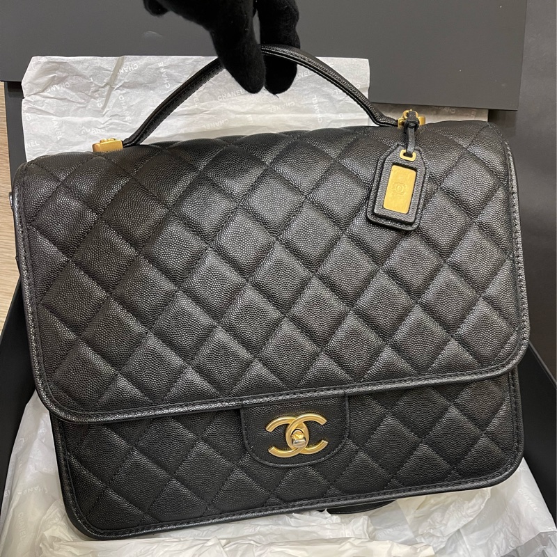 香奈兒絕版22K荔枝牛皮書包後背包(男女都可以)-10