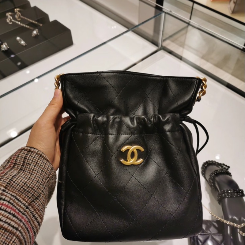 #近新閒置💕 #全配 香奈兒黑金22C絕版小福袋 #僅一顆出清特價🀄️-3