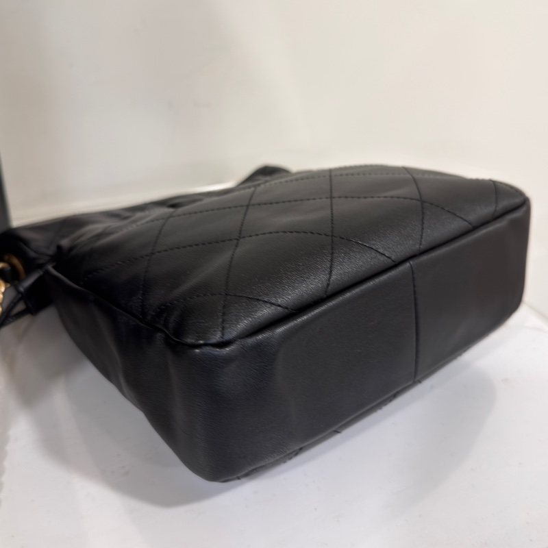 #近新閒置💕 #全配 香奈兒黑金22C絕版小福袋 #僅一顆出清特價🀄️-12