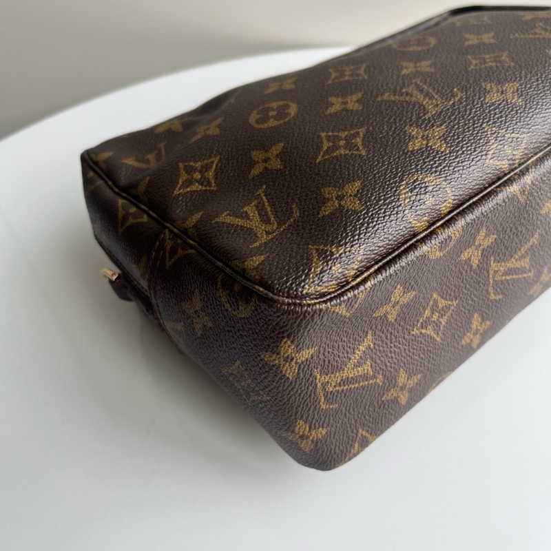 lv/路易威登 中古23洗漱包  成尺寸；28*18*8  無附件-5