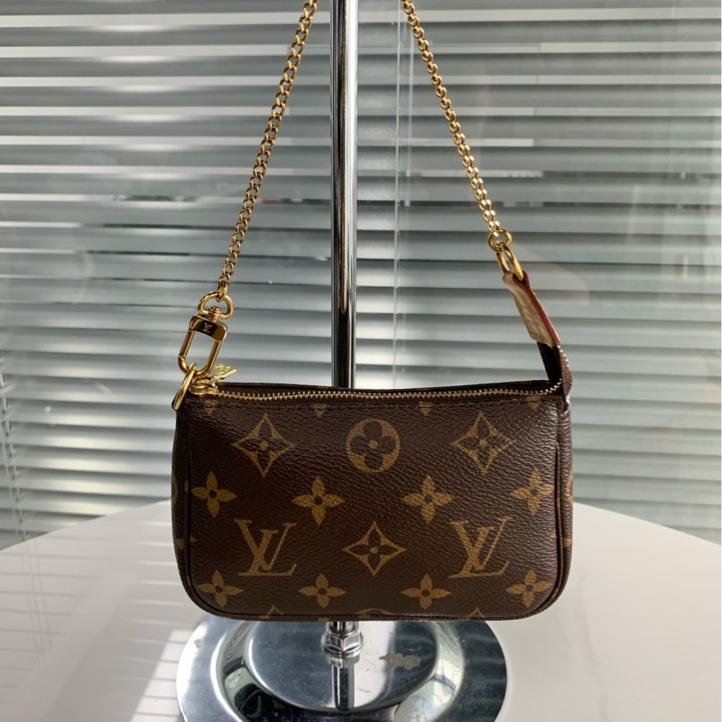 lv/路易威登 小麻將包 尺寸：15.5*10.5*4 無附件 成色非常新-1