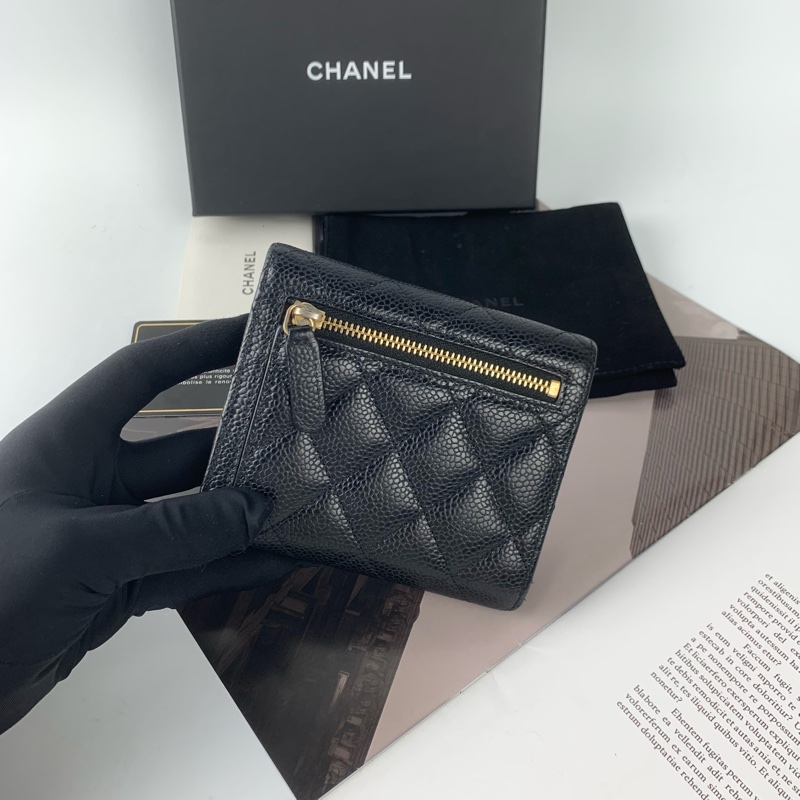 Chanel荔枝皮黑金短夾-1