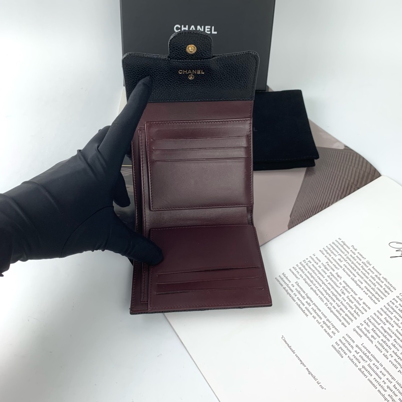 Chanel荔枝皮黑金短夾-8