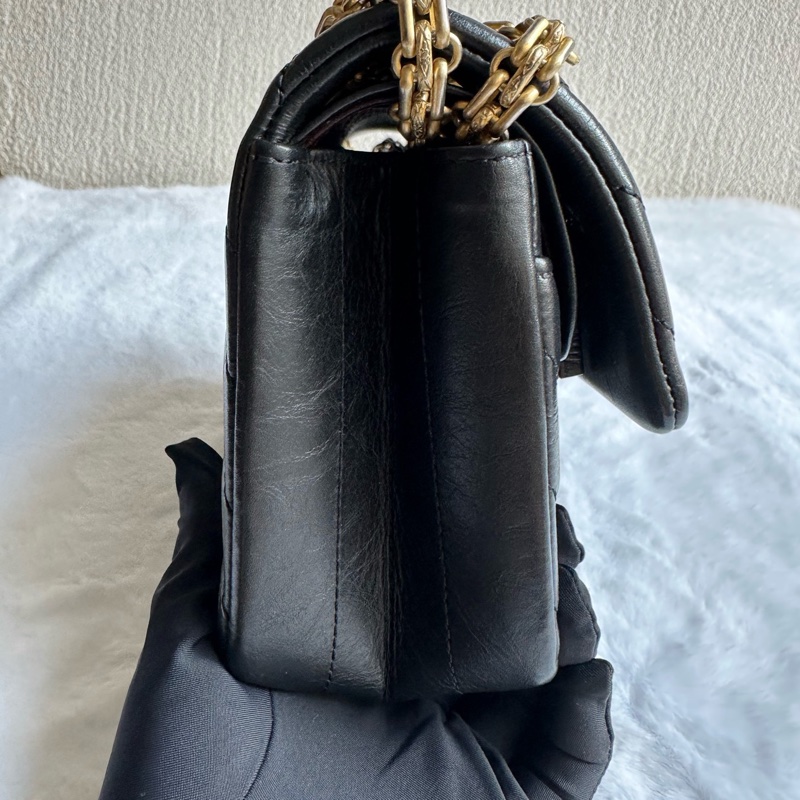 99新 香奈兒經典款 Chanel 2.55大迷你褶皺牛皮v紋-1