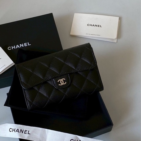 香奈兒黑金荔枝皮中夾