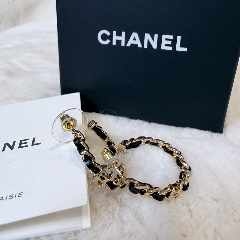 Chanel✨2026皮穿鏈耳釘針式耳環-0