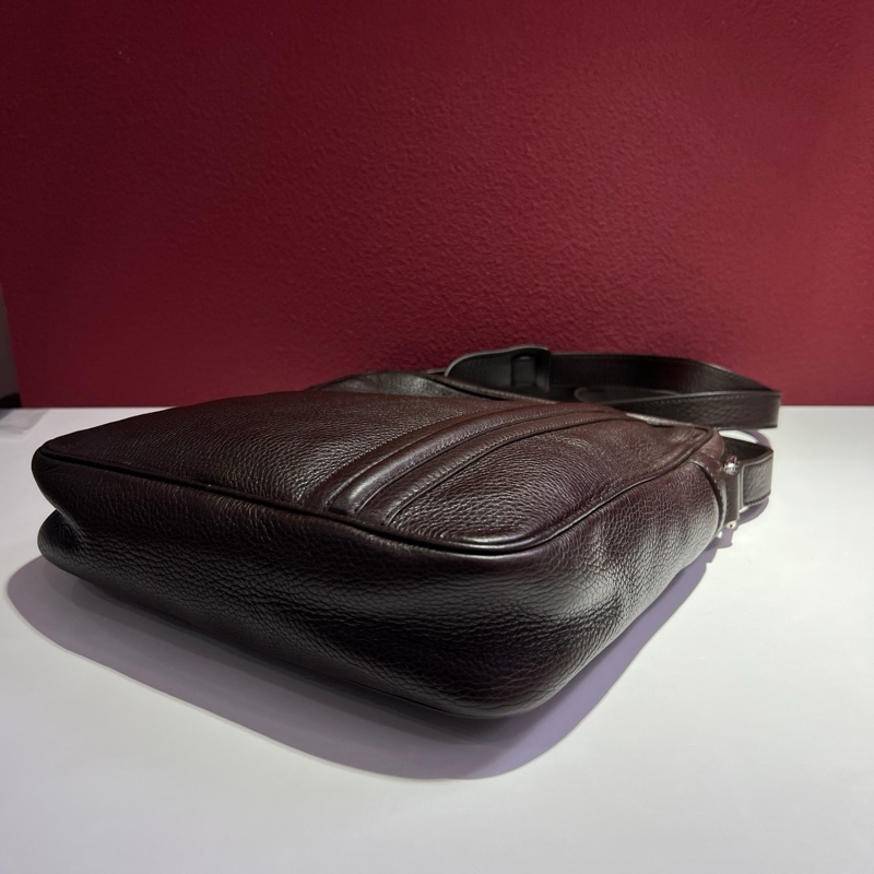 古馳/Gucci 光滑荔枝紋牛皮 咖啡色 包王 棕色竪版郵差包 斜挎包 尺寸:26*6*28 cm-6