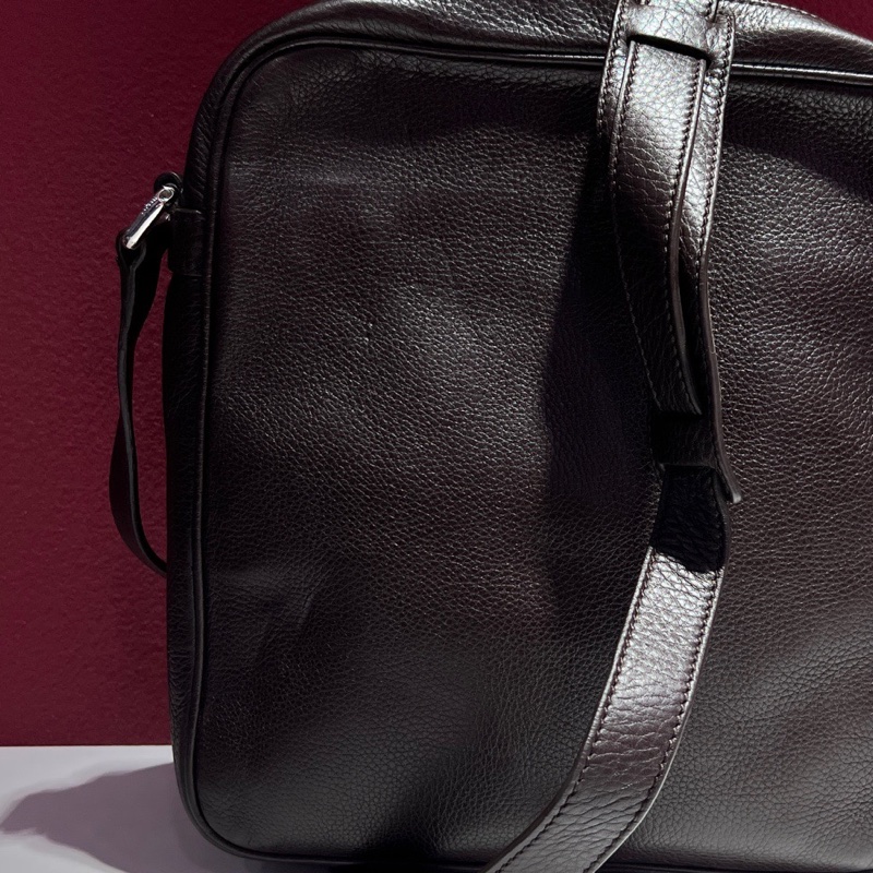 古馳/Gucci 光滑荔枝紋牛皮 咖啡色 包王 棕色竪版郵差包 斜挎包 尺寸:26*6*28 cm-8