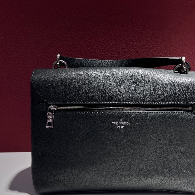 路易威登/Louis Vuitton Lock me系列 銀扣 荔枝紋 黑色斜挎包 手提包 尺寸:27*9*20 cm-8