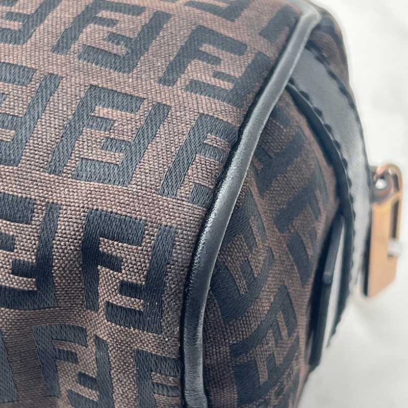 香緹國際精品 909 FENDI 法棍包-11