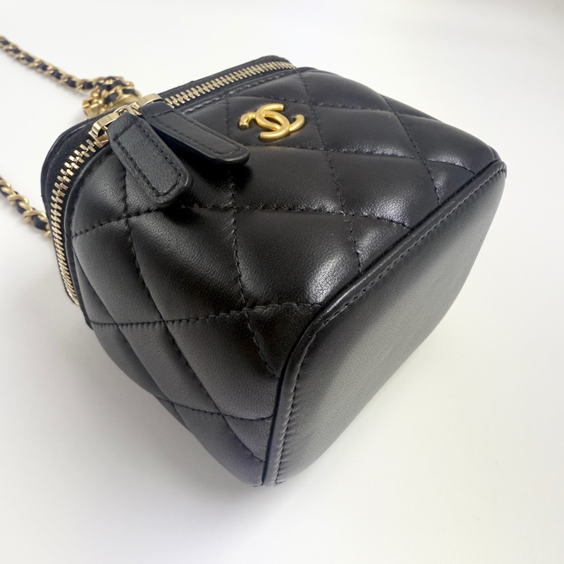 CHANEL香奈兒核桃金球小盒子黑色-5