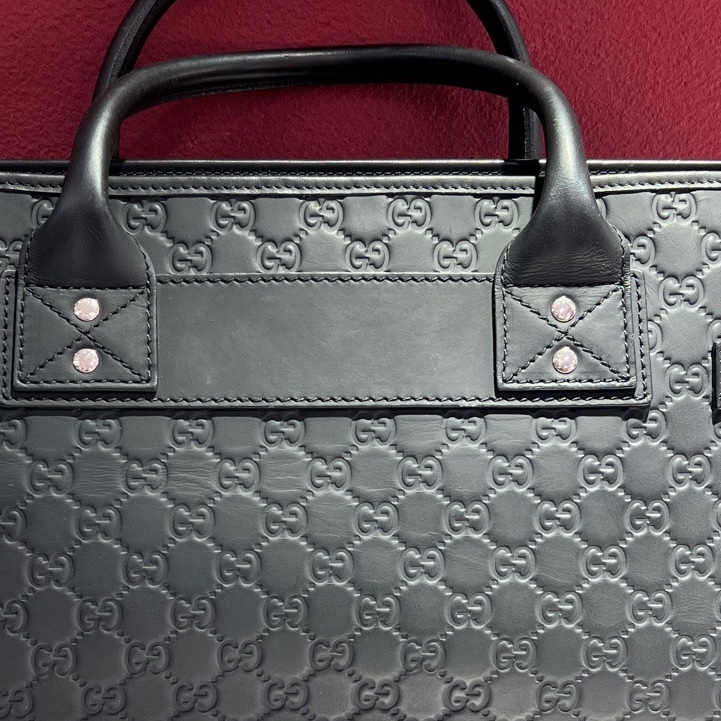 古馳/Gucci 經典老花黑色壓印 黑色牛皮公文包 手提包 尺寸:42 x 9 x 32 cm-9