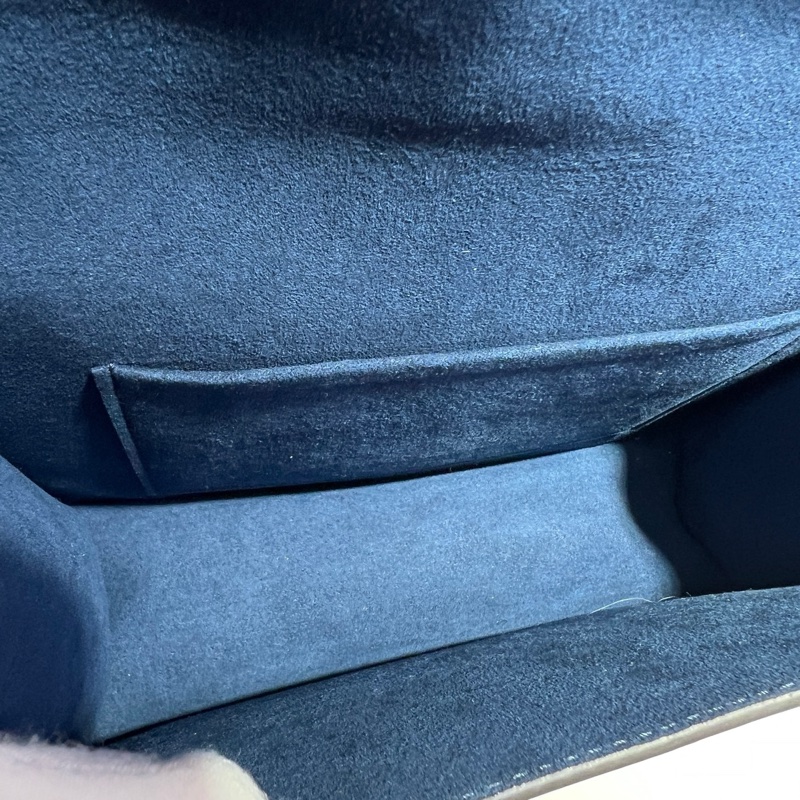 路易威登/Louis Vuitton  Neo Monceau 白色水波紋郵差包 長：25 cm 寬：8 cm 高：16 cm 。-6