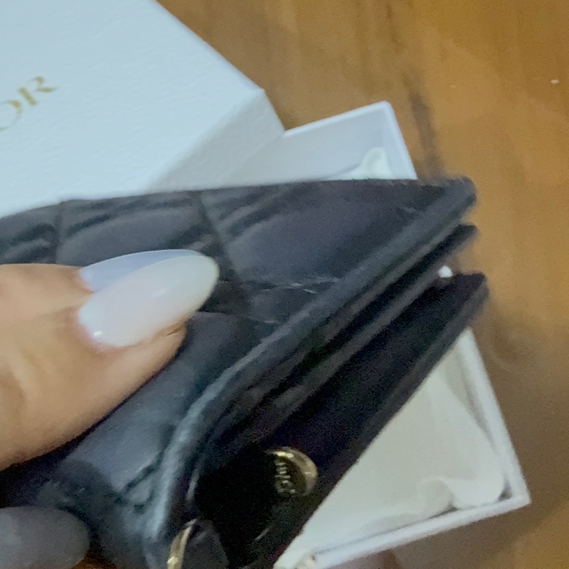 🩶全配 DIOR 經典Lady Dior系列藤格紋圖案小羊皮暗釦短夾(黑色)-16