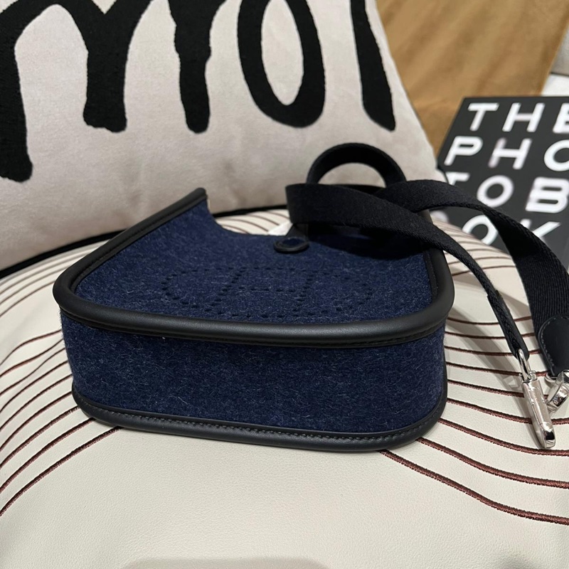 HERMES Mini Evelyne 16 ,2Z 午夜藍 Bleu Nuit牛皮 Feutre 羊毛氈銀扣,STAMP Z ,-6