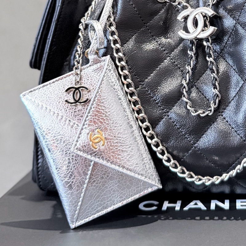 Chanel 雙色金銀卡包吊飾/卡片夾🎄限定掛飾-全新-1