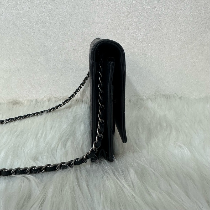 Chanel 黑皮銀釦格紋boy woc 斜背包-3