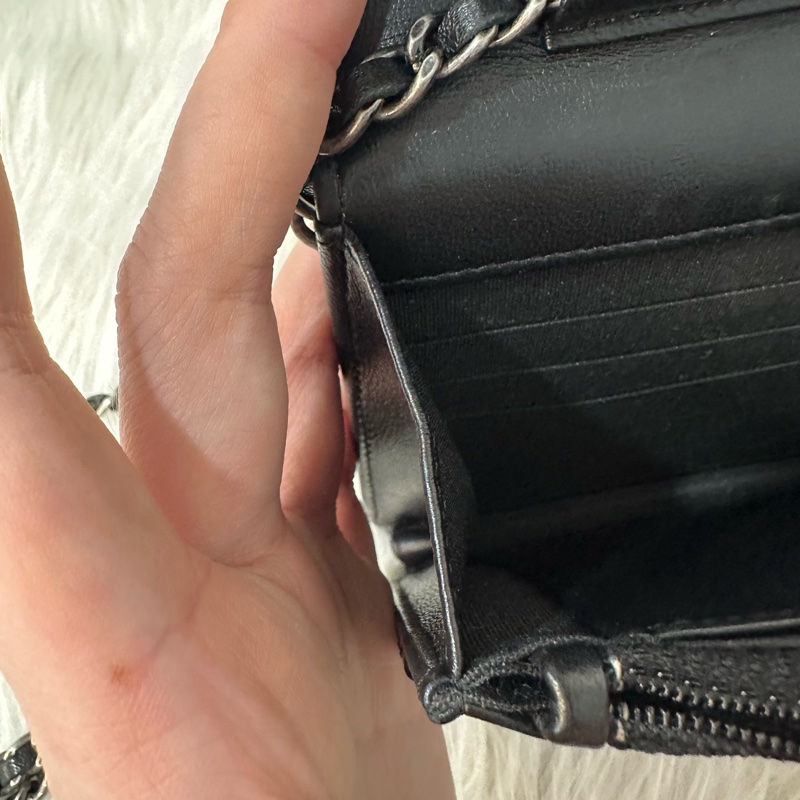 Chanel 黑皮銀釦格紋boy woc 斜背包-18