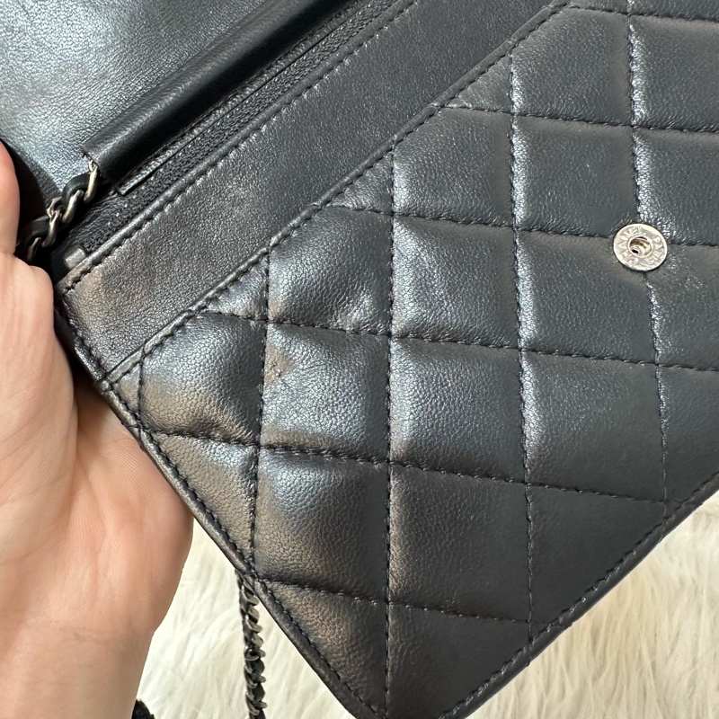 Chanel 黑皮銀釦格紋boy woc 斜背包-20