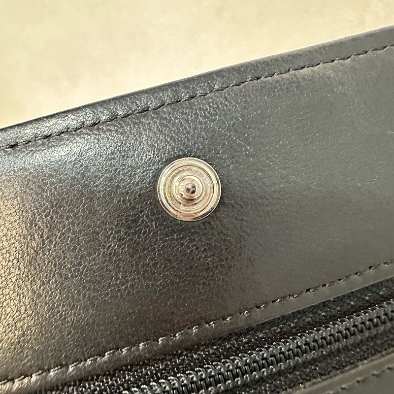 Chanel 黑皮銀釦格紋boy woc 斜背包-29