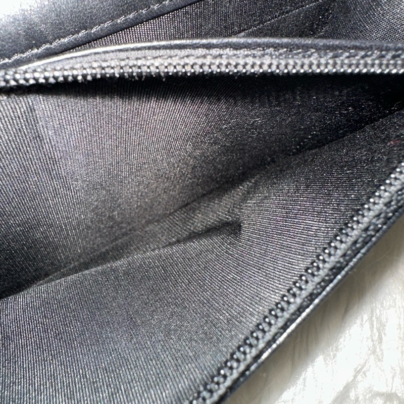 Chanel 黑皮銀釦格紋boy woc 斜背包-38