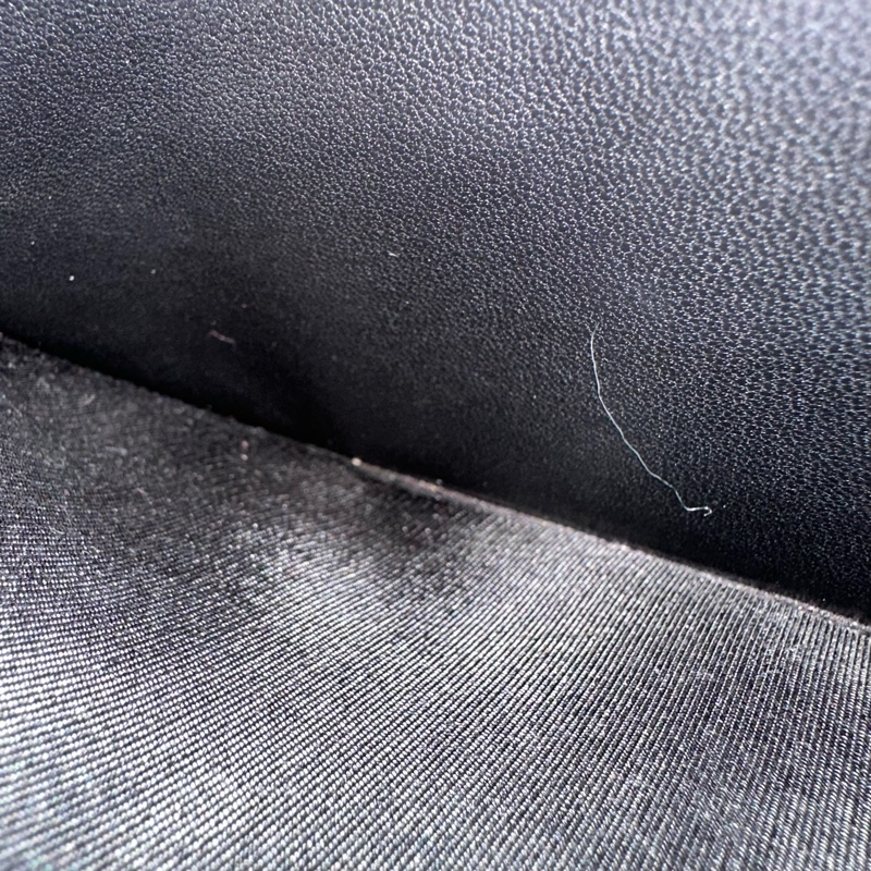 Chanel 黑皮銀釦格紋boy woc 斜背包-45