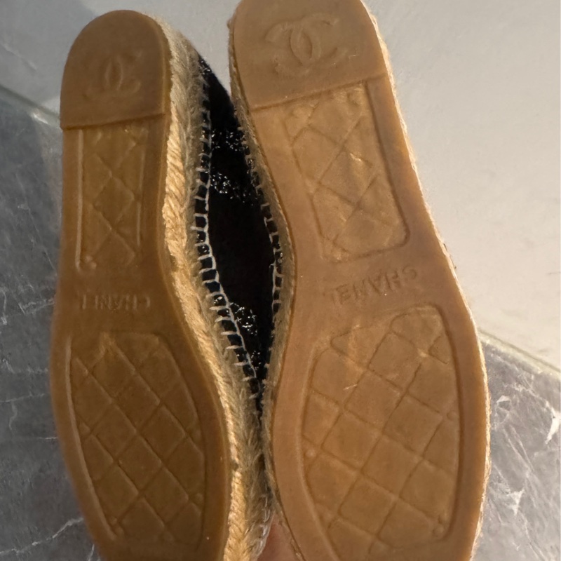 近新Chanel香奈兒大雙C logo鉛筆鞋彩色織線毛呢黑銀配刺繡草編鞋漁夫鉛筆鞋36號-3