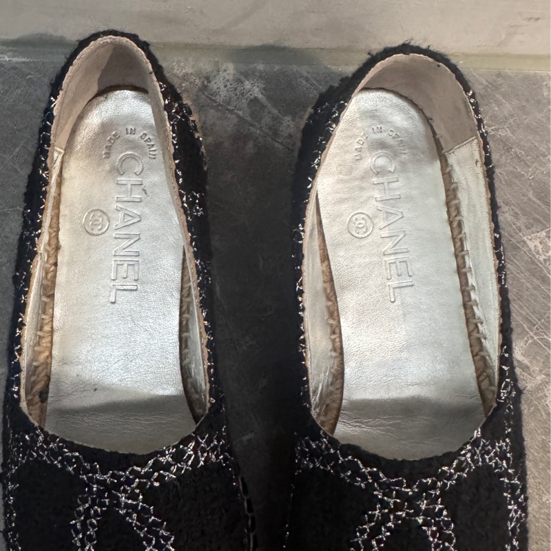 近新Chanel香奈兒大雙C logo鉛筆鞋彩色織線毛呢黑銀配刺繡草編鞋漁夫鉛筆鞋36號-16