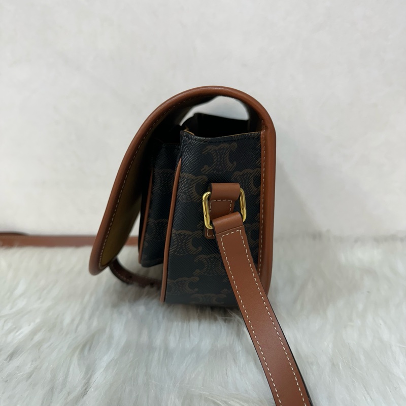 Celine 191502 老花凱旋門金釦馬鞍包 斜背包 folco triomphe-1