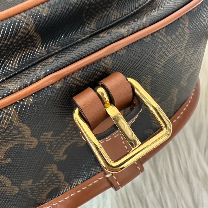 Celine 191502 老花凱旋門金釦馬鞍包 斜背包 folco triomphe-24