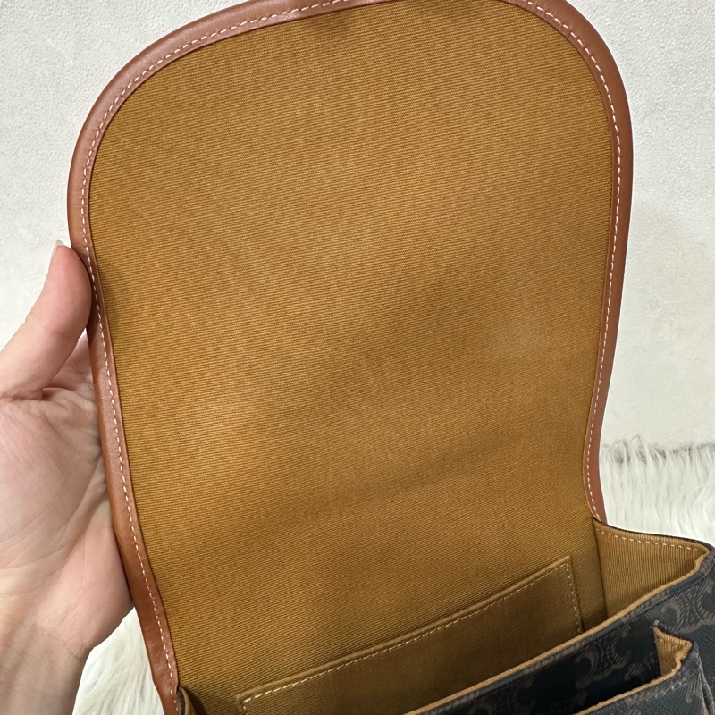 Celine 191502 老花凱旋門金釦馬鞍包 斜背包 folco triomphe-25