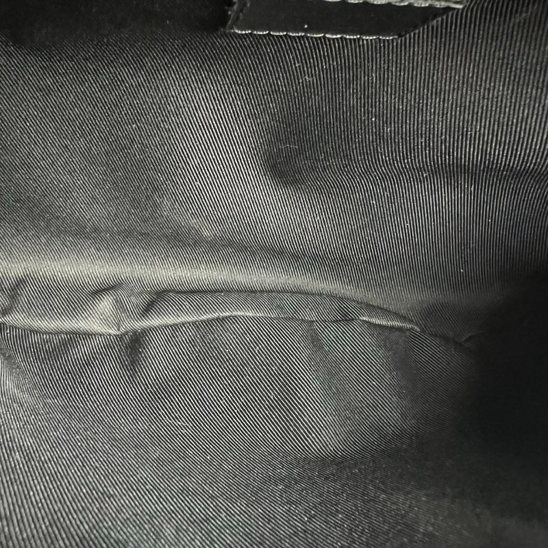 LV 黑老花DISCOVERY腰包-7