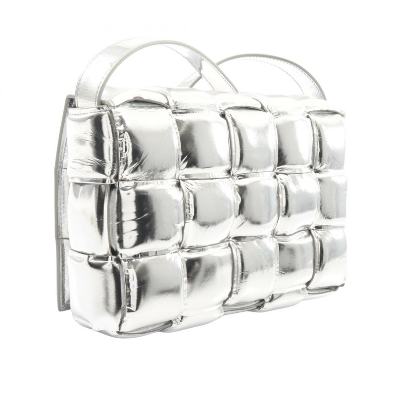 BOTTEGA VENETA 銀色皮革卡帶編織肩包(二手,女士款)-1