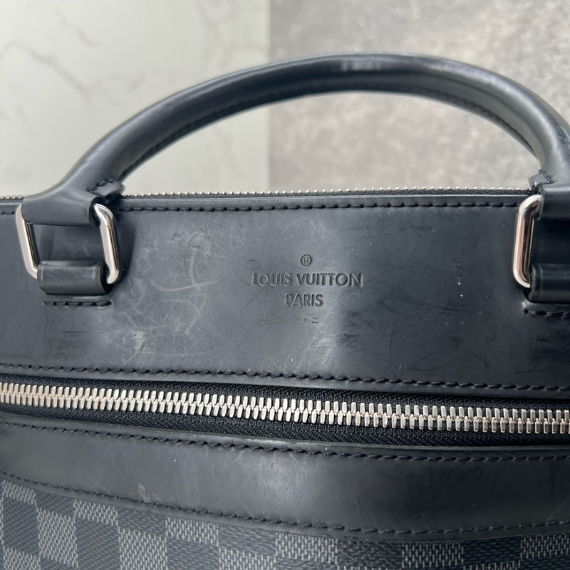 香緹國際精品 816 LV 棋盤格公事包💼 瑕疵出清-1