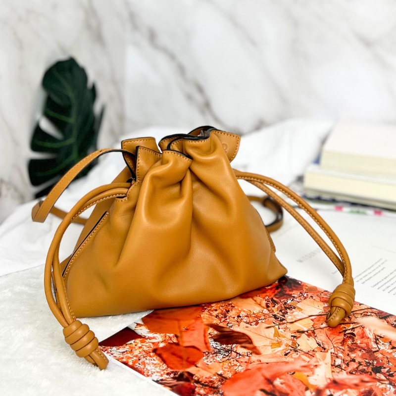 Loewe Flamenco 系列肩背包福袋包-0