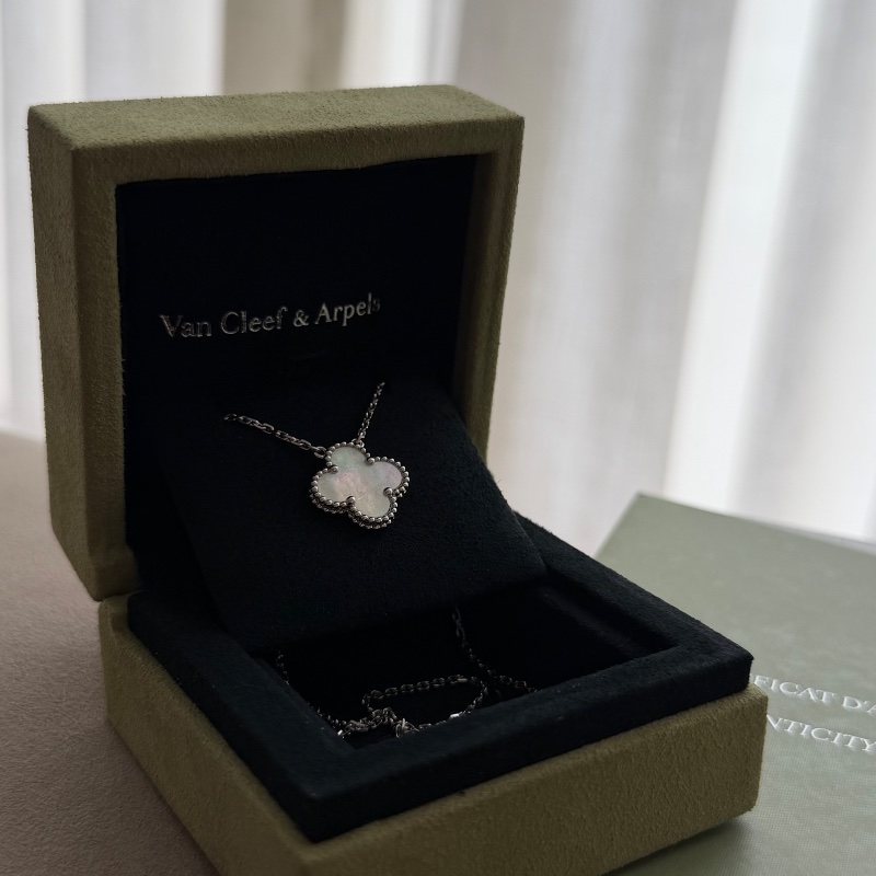 VCA Vintage Alhambra Vintage Alhambra 「現貨」9新 配件盒子保卡-5