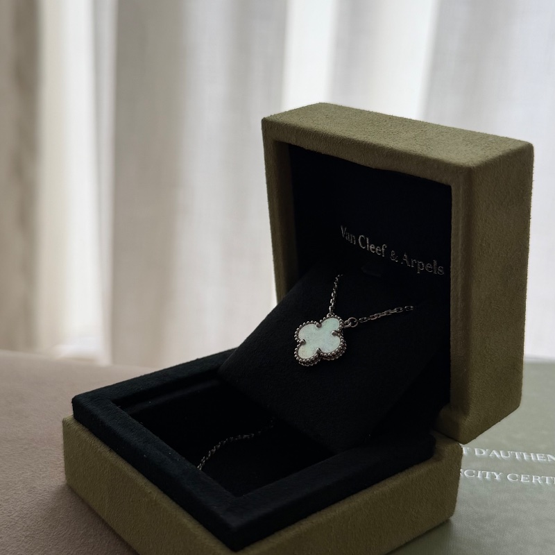 VCA Vintage Alhambra Vintage Alhambra 「現貨」9新 配件盒子保卡-7