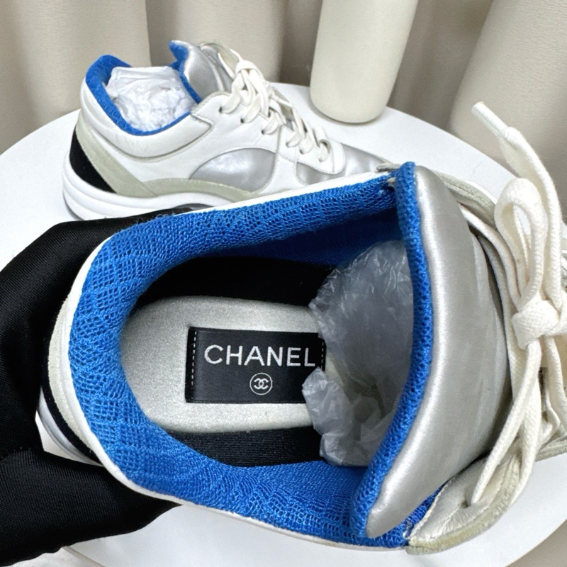 98新 CHANEL 經典款運動鞋 37碼-4