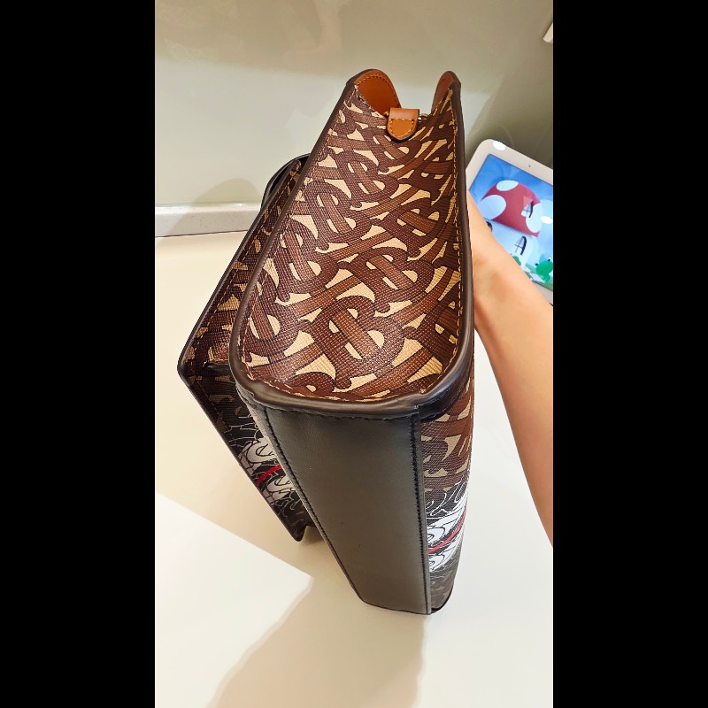 BURBERRY 滿版TB手提兩用包-3