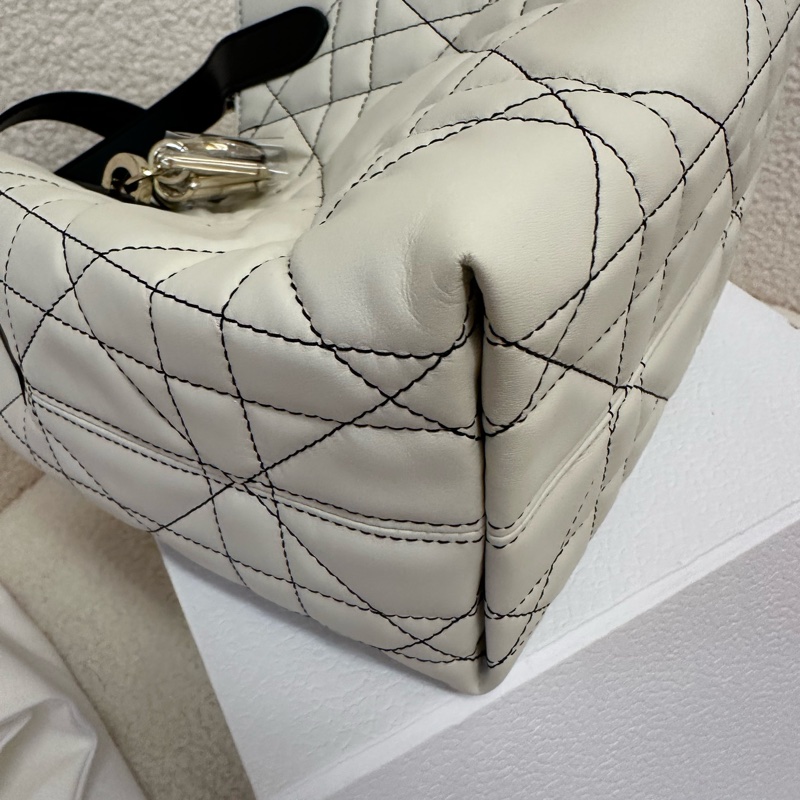 新到📍全新DIOR迪奧 Toujours 三格 超大藤格紋 徽標Logo 牛皮革 單肩/斜挎/手提包-2