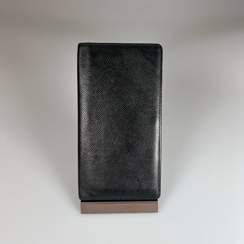 LV M31002 黑壓紋對開長夾-0